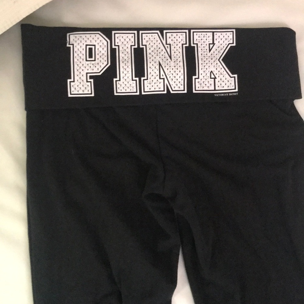 Victoria Secrets Pink yoga pants